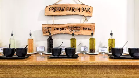 Viešbutis „IRO HOTEL“ (Chersonisas, Kreta, Graikija)