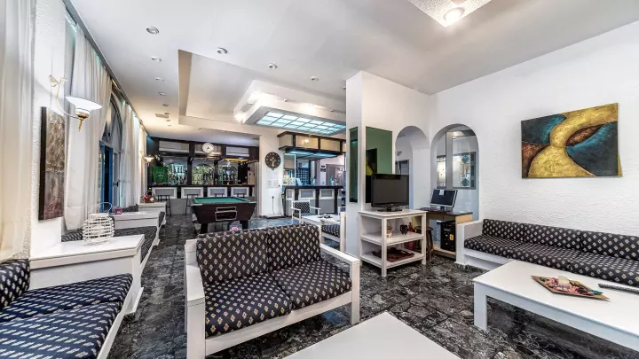 Viešbutis „IRO HOTEL“ (Chersonisas, Kreta, Graikija)