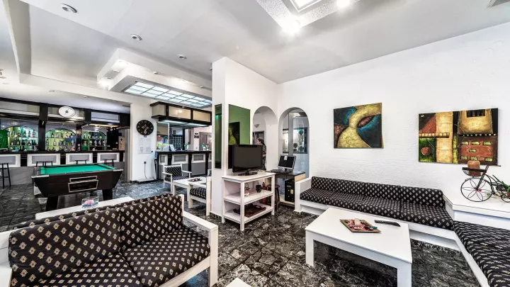 Viešbutis „IRO HOTEL“ (Chersonisas, Kreta, Graikija)