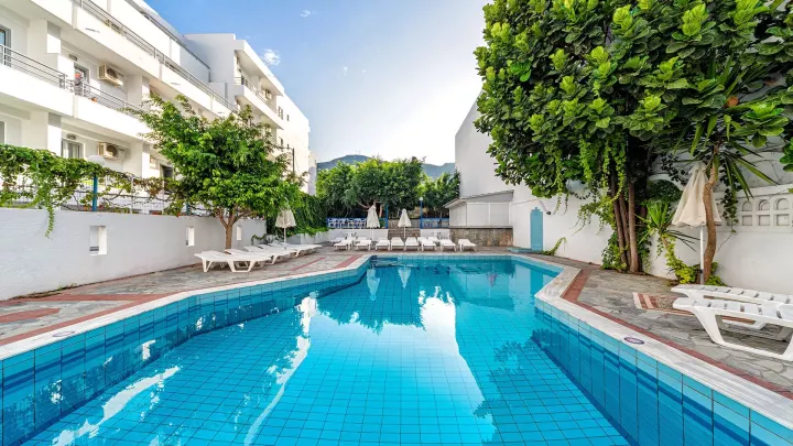 Viešbutis „IRO HOTEL“ (Chersonisas, Kreta, Graikija)