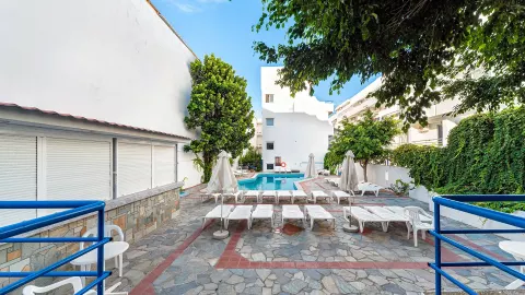 Viešbutis „IRO HOTEL“ (Chersonisas, Kreta, Graikija)