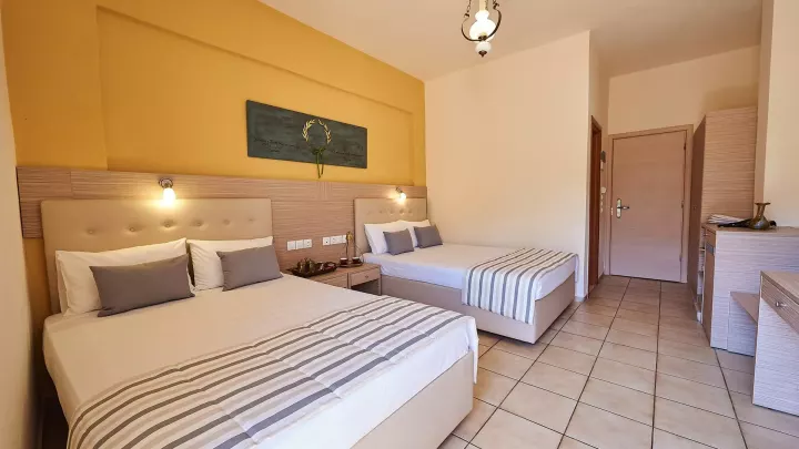 Viešbutis „THALIA DECO HOTEL“ (Chersonisas, Kreta, Graikija)