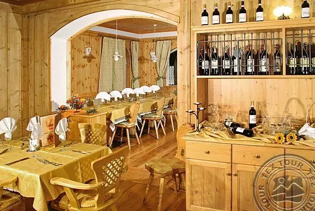 Viešbutis „SOREGHES GRAN CHALET HOTEL & CLUB“