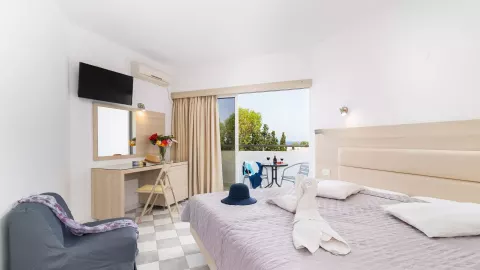 Viešbutis „SABINA HOTEL“ (Theologos, Rodo sala, Graikija)