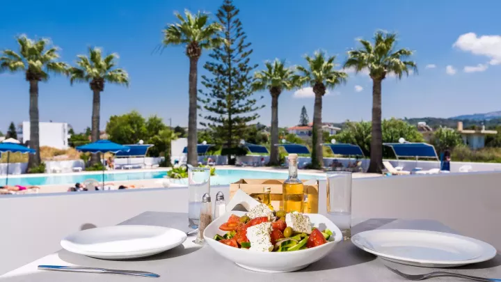 Viešbutis „SABINA HOTEL“ (Theologos, Rodo sala, Graikija)