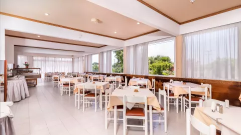 Viešbutis „SABINA HOTEL“ (Theologos, Rodo sala, Graikija)