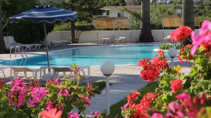 Viešbutis „SABINA HOTEL“ (Theologos, Rodo sala, Graikija)