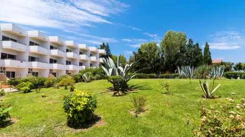 Viešbutis „SABINA HOTEL“ (Theologos, Rodo sala, Graikija)