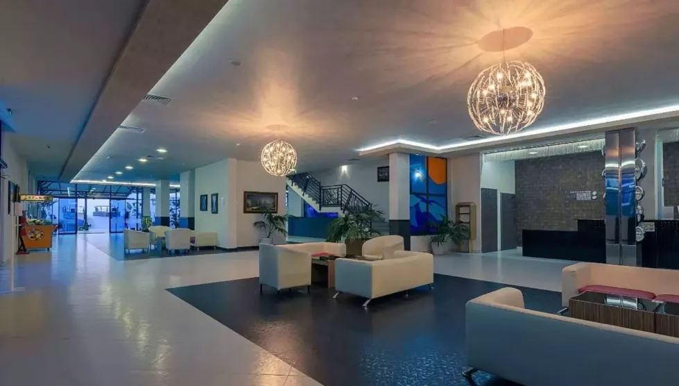 Glarus Beach (Burgasas, Bulgarija)