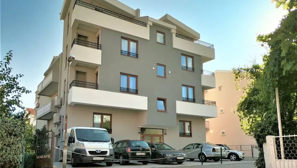 Viešbutis „MARTINOVIC APARTAMENTAI“ (Budva, Tivatas, Juodkalnija)