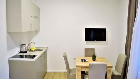 Viešbutis „MARTINOVIC APARTAMENTAI“ (Budva, Tivatas, Juodkalnija)