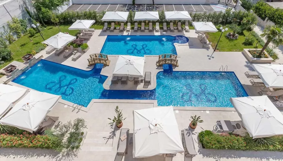 Momentum by Aycon Boutique Hotel (Tivatas, Juodkalnija - Kroatija)