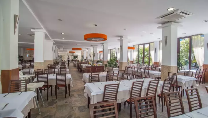 Aleksandar (Tivatas, Juodkalnija - Kroatija)