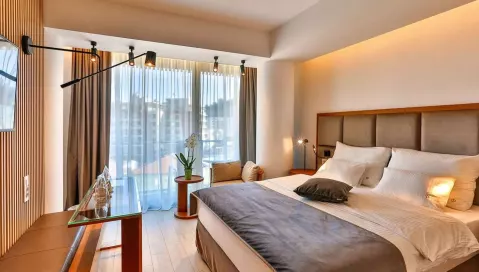 Fagus by Aycon (Tivatas, Juodkalnija - Kroatija)