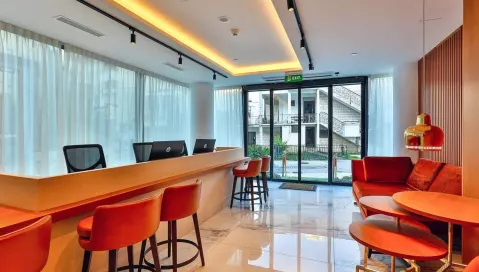 Fagus by Aycon (Tivatas, Juodkalnija - Kroatija)