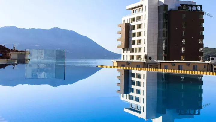 Fagus by Aycon (Tivatas, Juodkalnija - Kroatija)