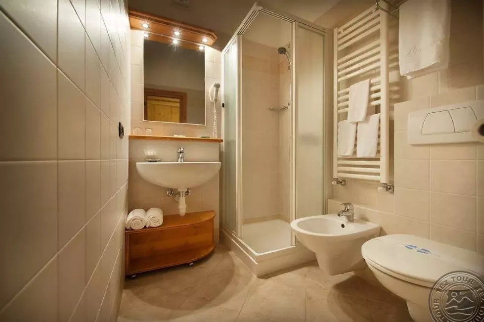 Viešbutis „LARICE BIANCO HOTEL“