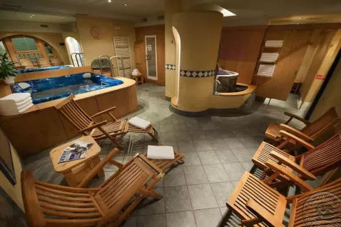 Viešbutis „LARICE BIANCO HOTEL“