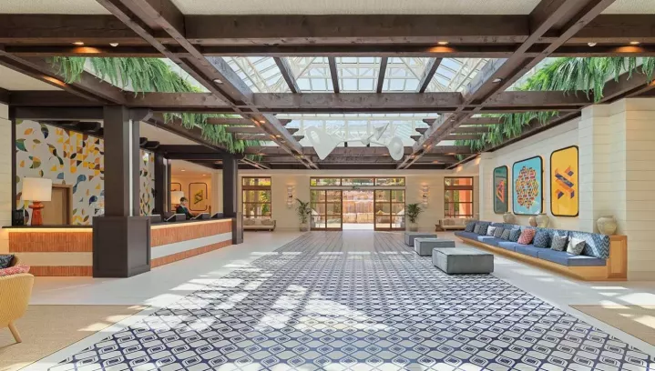 H10 Mediterranean Village (Barselona, Ispanija)