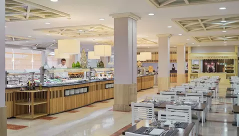 H10 Mediterranean Village (Barselona, Ispanija)