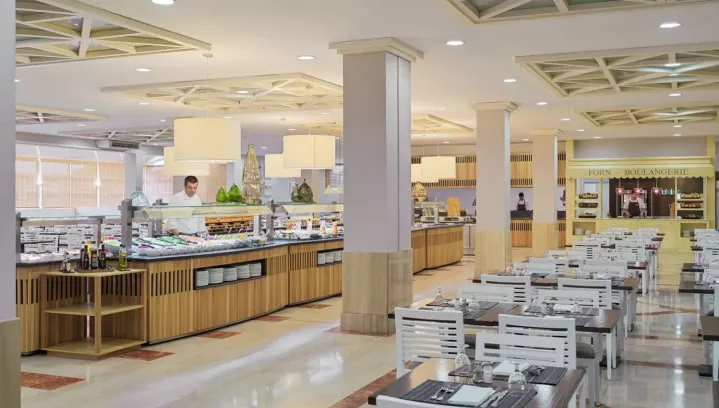 H10 Mediterranean Village (Barselona, Ispanija)