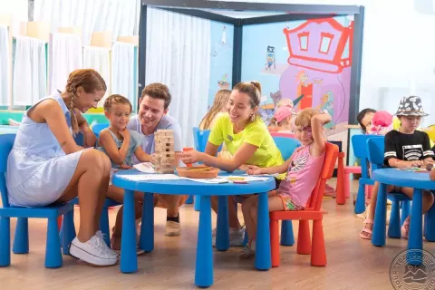 Viešbutis „QUATTRO FAMILY CLUB DEM HOTEL“ (Alanija, Turkija)