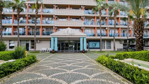 Viešbutis „INSULA RESORT & SPA“ (Alanija, Turkija)