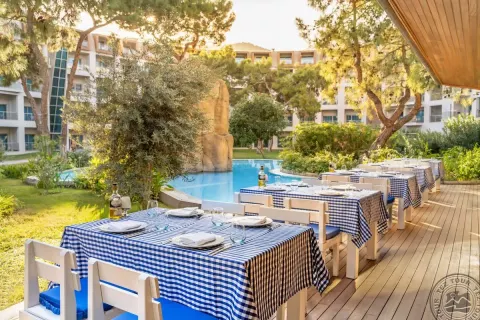 Viešbutis „RIXOS SUNGATE“ (Kemeras, Turkija)