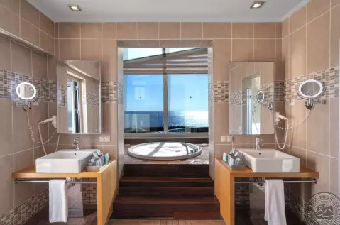 Viešbutis „RIXOS SUNGATE“ (Kemeras, Turkija)