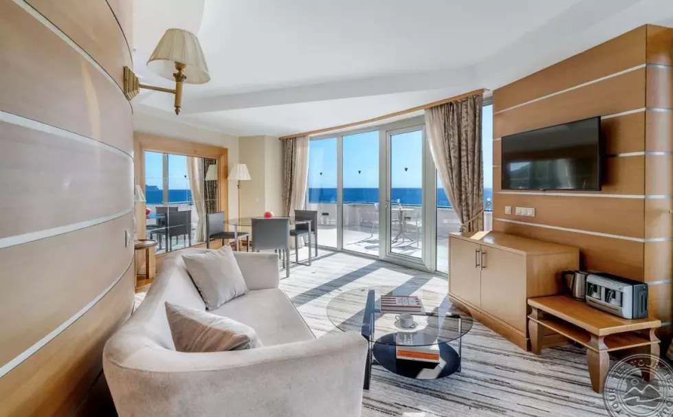 Viešbutis „RIXOS SUNGATE“ (Kemeras, Turkija)