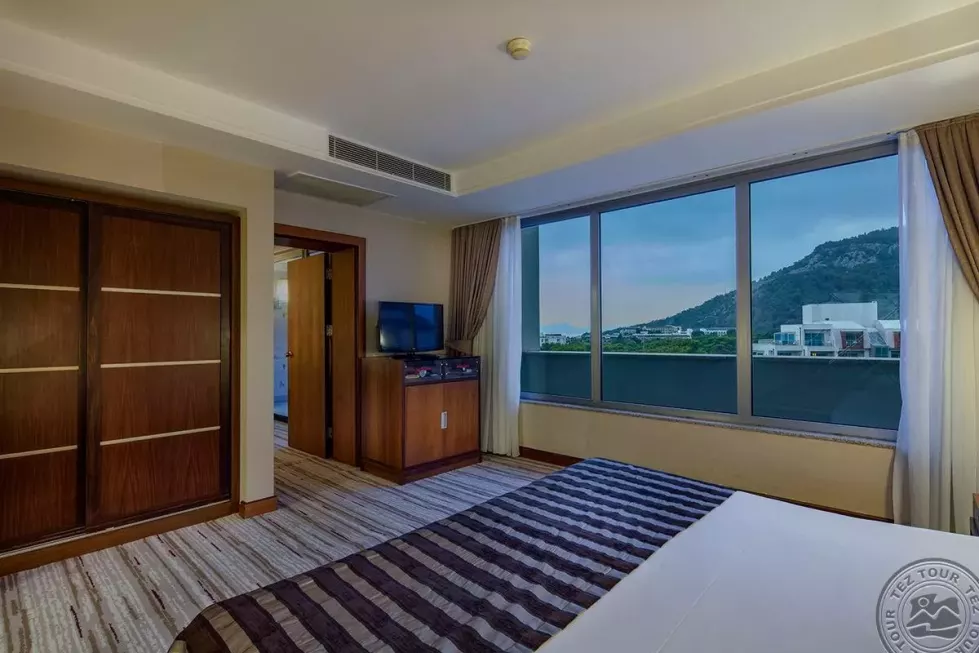 Viešbutis „RIXOS SUNGATE“ (Kemeras, Turkija)