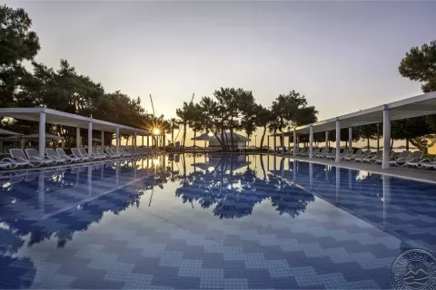 Viešbutis „RIXOS SUNGATE“ (Kemeras, Turkija)