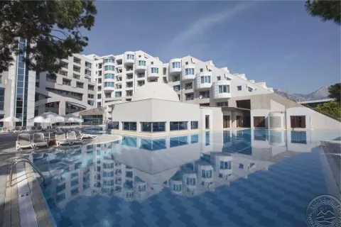 Viešbutis „RIXOS SUNGATE“ (Kemeras, Turkija)