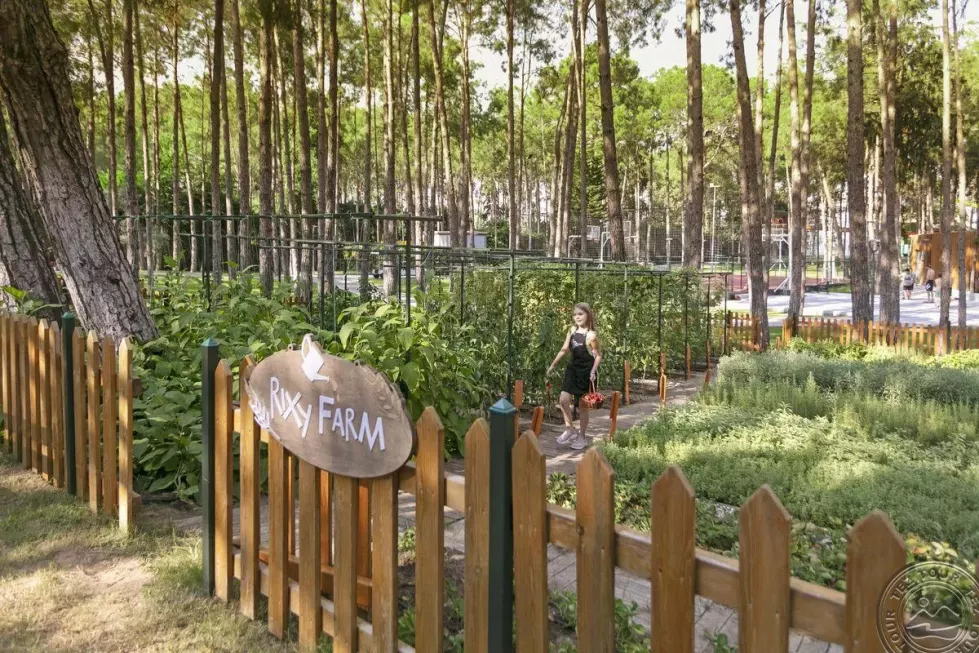 Viešbutis „RIXOS SUNGATE“ (Kemeras, Turkija)