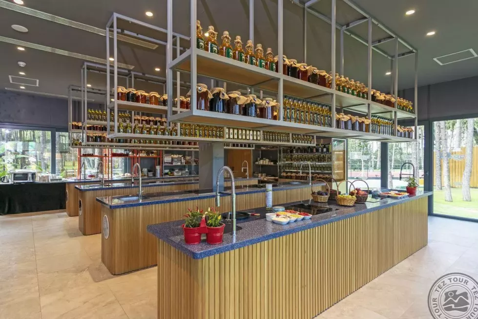 Viešbutis „RIXOS SUNGATE“ (Kemeras, Turkija)