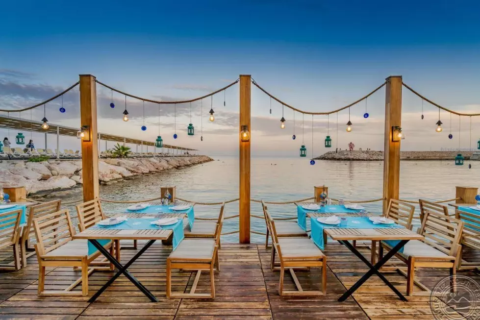 Viešbutis „RIXOS SUNGATE“ (Kemeras, Turkija)