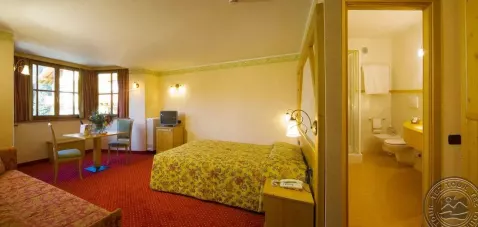 Viešbutis „CARLO MAGNO HOTEL & SPA RESORT“