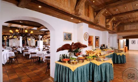 Viešbutis „CARLO MAGNO HOTEL & SPA RESORT“
