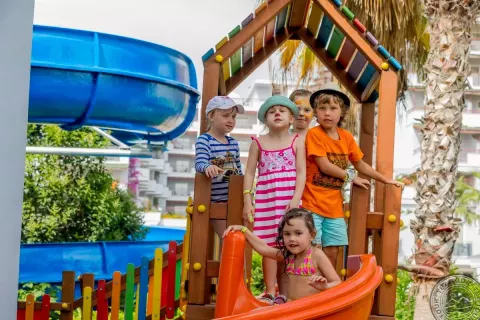 Viešbutis „HOLIDAY PARK RESORT“ (Alanija, Turkija)