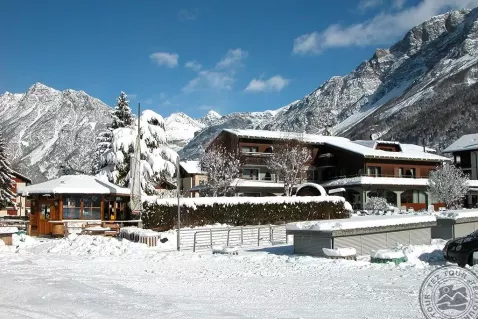 Viešbutis „NEVADA HOTEL“