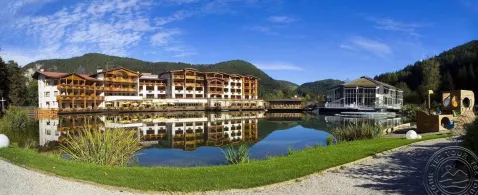 Viešbutis „LIDO EHRENBURGERHOF FALKENSTEINER FAMILYHOTEL“