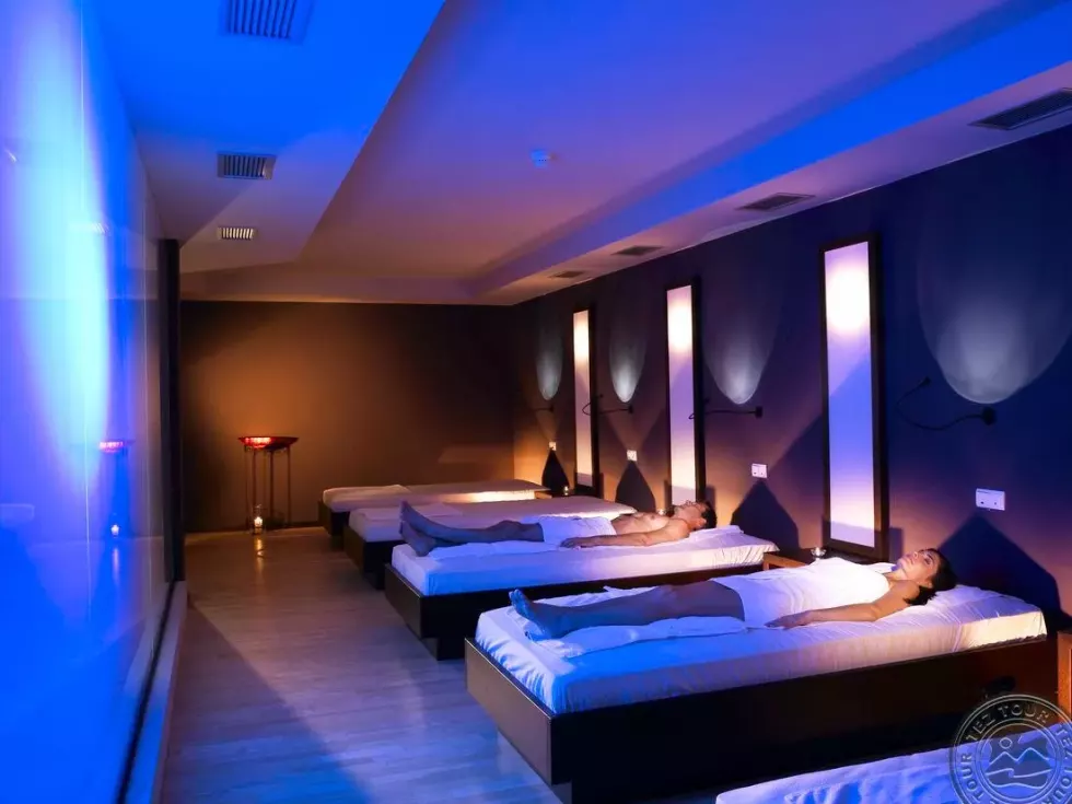 Viešbutis „LIDO EHRENBURGERHOF FALKENSTEINER FAMILYHOTEL“