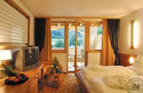 Viešbutis „LIDO EHRENBURGERHOF FALKENSTEINER FAMILYHOTEL“