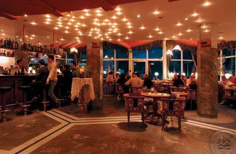 Viešbutis „LIDO EHRENBURGERHOF FALKENSTEINER FAMILYHOTEL“