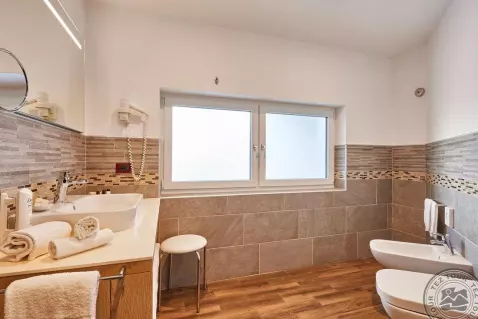 Viešbutis „ASTORIA HOTEL“