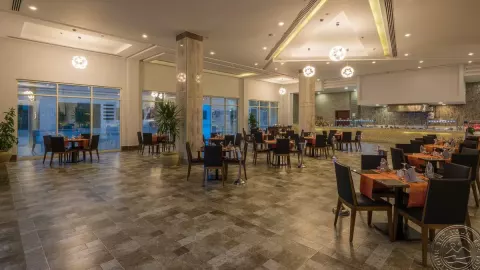 Viešbutis „PICKALBATROS SEA WORLD RESORT“ (Hurgada, Egiptas)