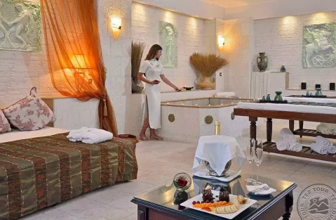 Viešbutis „MELIA GRAND HERMITAGE“ (Auksinės kopos, Varna, Bulgarija)