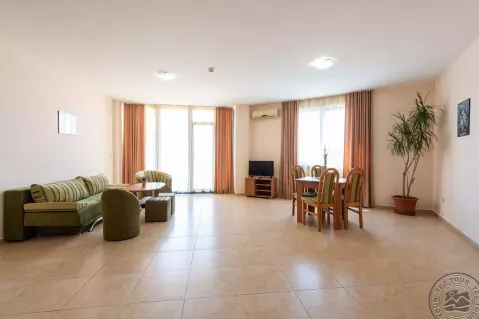 Viešbutis „TRAKIA PLAZA“ (Saulėtasis krantas, Burgasas, Bulgarija)