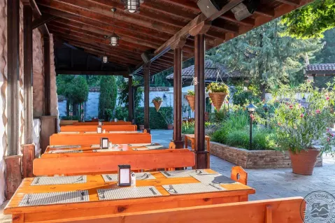 Viešbutis „TRAKIA PLAZA“ (Saulėtasis krantas, Burgasas, Bulgarija)