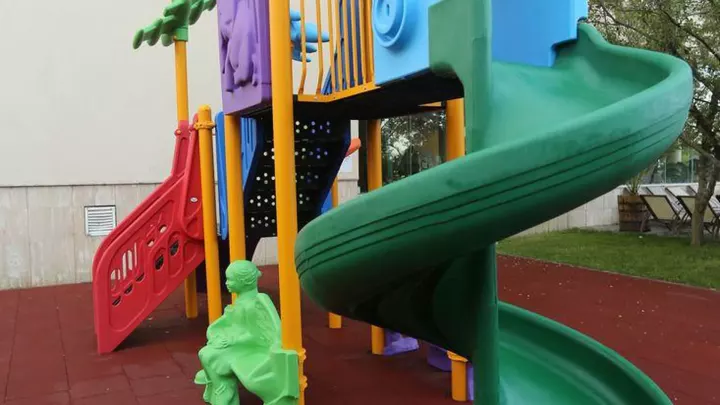 Viešbutis „TIARA BEACH“ (Saulėtasis krantas, Burgasas, Bulgarija)